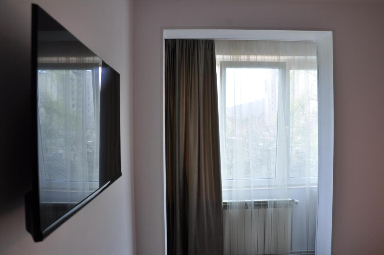 Manea Orsova Hotel Kültér fotó