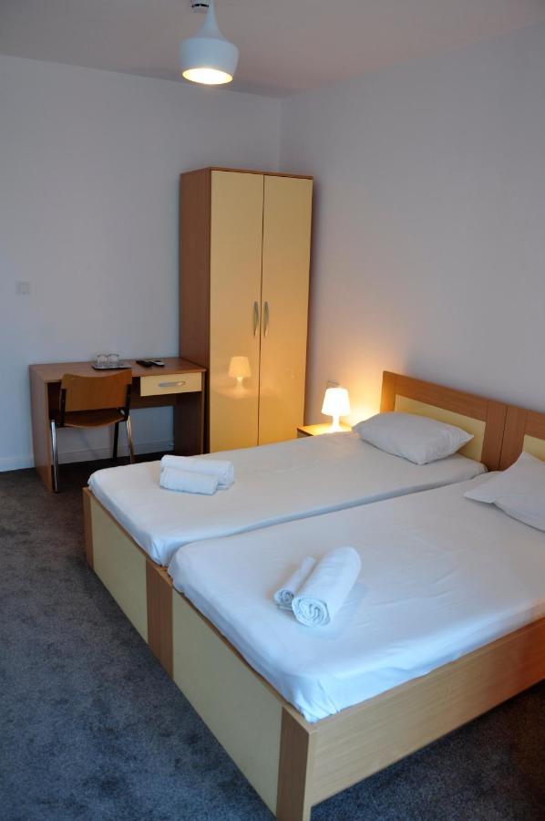 Manea Orsova Hotel Kültér fotó