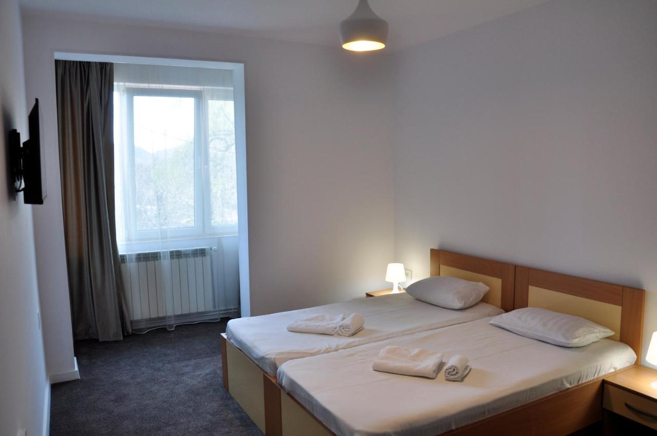 Manea Orsova Hotel Kültér fotó
